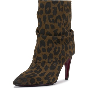 image:imageVince Camuto BlairaHickory